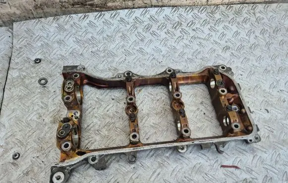 Lexus GS 300 350 430 450H Camshaft holder 