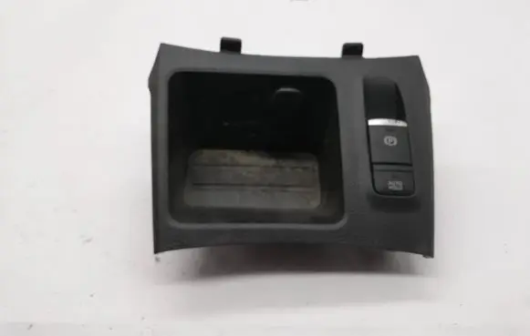 Nissan Qashqai Hand parking brake switch 969XCHV50A