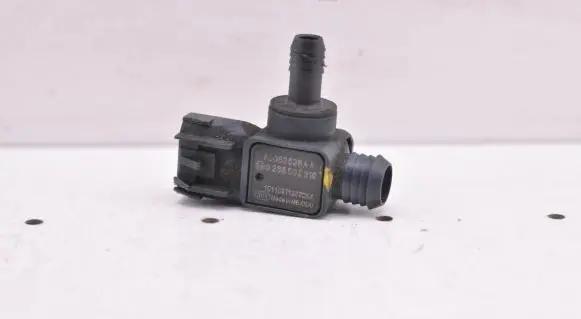 Chrysler Town u0026 Country V Engine mount vacuum valve 68053596AA