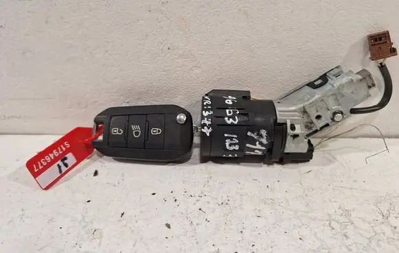 Peugeot 208 Ignition lock 9663123380