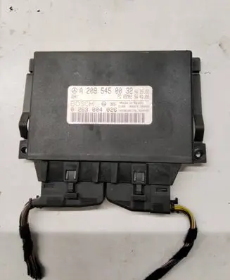 Mercedes-Benz C W203 Parking PDC control unit/module A2095450032 0263004026