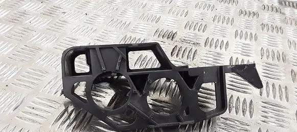 Peugeot 308cc Front bumper mounting bracket 9680406580