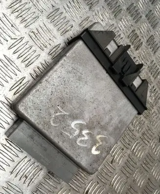 Ford Mondeo Mk III Engine control unit/module 4S7112A650GA 3AKA E111000287