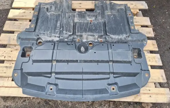 Lexus IS 220D-250-350 Engine splash shield/under tray 5144753011
