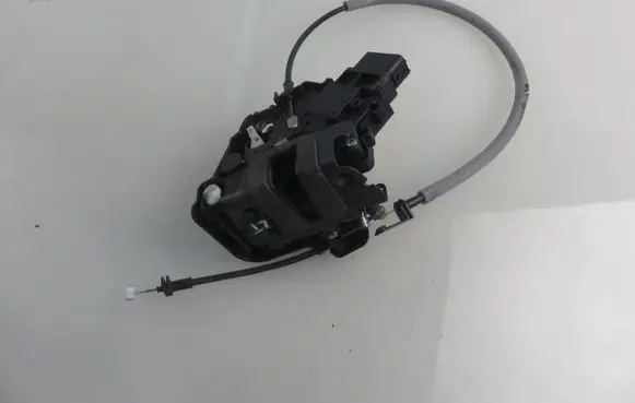 Ford S-MAX Rear door lock 6M2AR26413BA