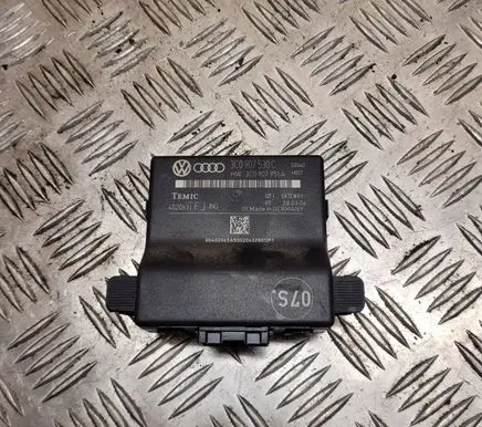 Volkswagen PASSAT B6 Other control units/modules 3C0907951A 4020637 3C0907530C