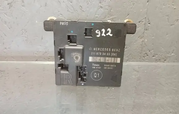 Mercedes-Benz E W211 Other control units/modules 2118703485 00406079