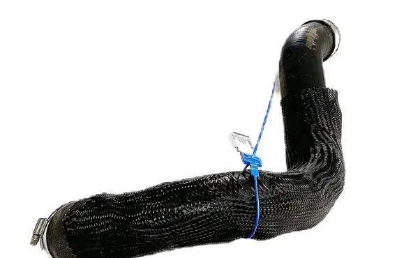 Intercooler hose/pipe