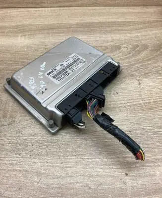 Toyota Yaris Engine control unit/module ECU 8966152200 0281010563