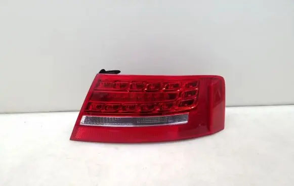 Audi A5 8T 8F Rear/tail lights 8T0945096