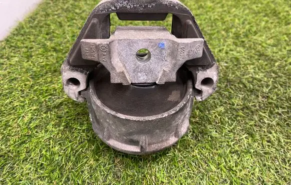 Audi A6 S6 C7 4G Engine mount bracket 4g0199381