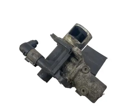 Renault Clio III EGR valve 