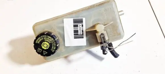 Opel Vivaro Master brake cylinder