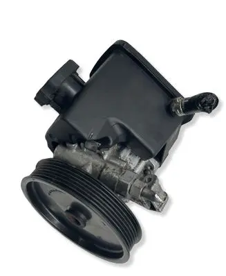 Mercedes-Benz C W204 Power steering pump A0044667001