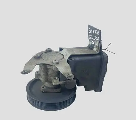 BMW 7 E65 E66 Power steering pump 6779857010 LH2110936