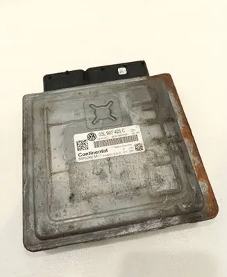 Volkswagen Caddy Engine control unit/module 03L907425C 5WP42902AA