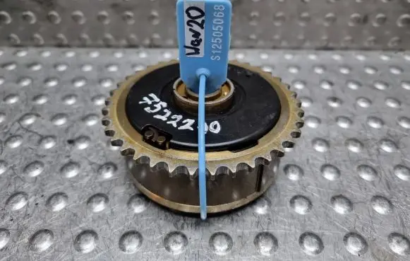 Camshaft pulley/ VANOS