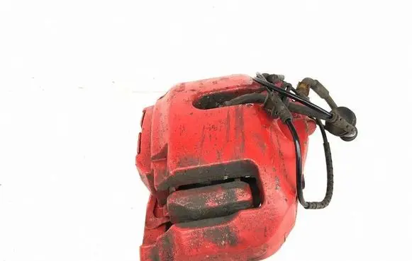 BMW 7 F01 F02 F03 F04 Front brake caliper
