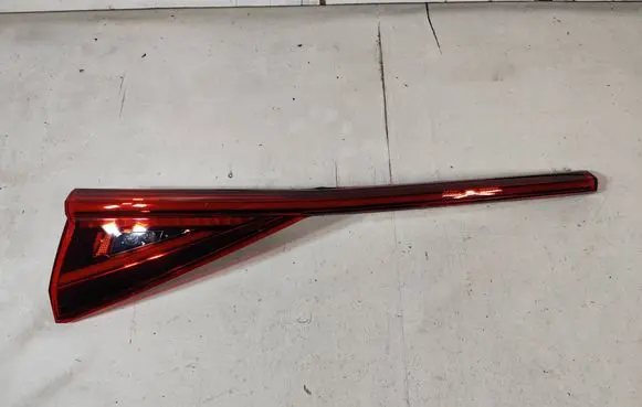 Seat Tarraco Tailgate rear/tail lights 5FJ945095 L279689 372796894J