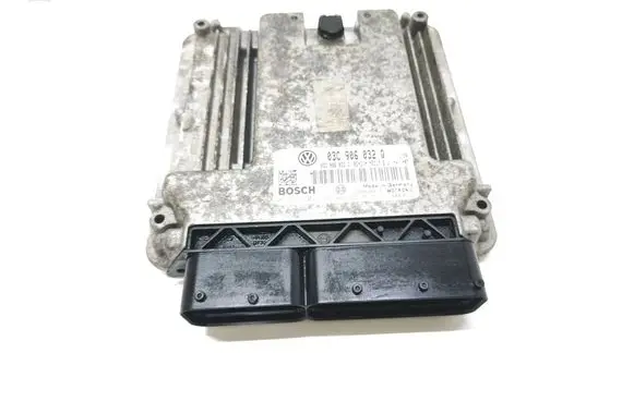 Volkswagen Golf Plus Engine control unit/module 03C906032Q 03C906032C 0261201768