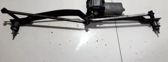 Front wiper linkage and motor