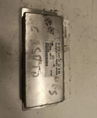 Mercedes-Benz C W202 ASC control unit/module 0195453132K04 10094615214