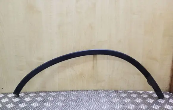 Honda CR-V Front arch trim 74165SWWA001