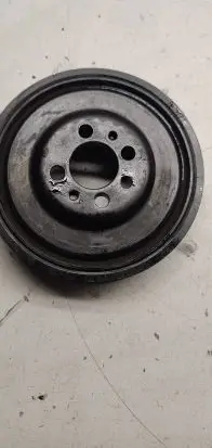 Volkswagen Polo IV 9N3 Crankshaft gear 