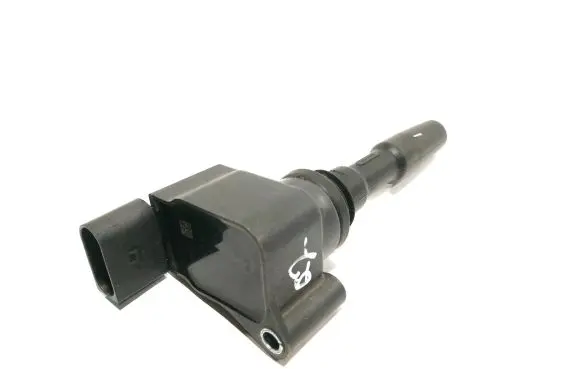 Audi Q2 - High voltage ignition coil 05E905110 77640004 052445