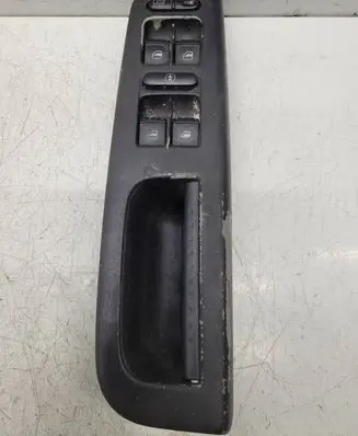 Volkswagen Golf IV Electric window control switch 03755300