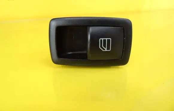 Mercedes-Benz B W245 Electric window control switch A2518200510