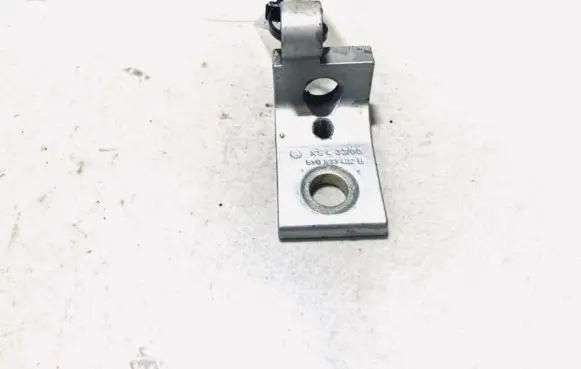 Skoda Fabia Mk1 (6Y) Rear door lower hinge 6y0833402b