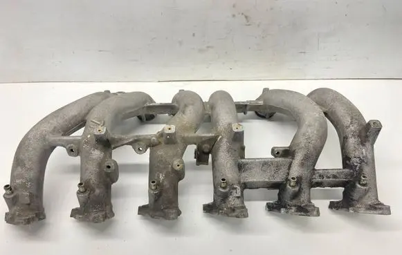 Mercedes-Benz E W124 Intake manifold 6031410401