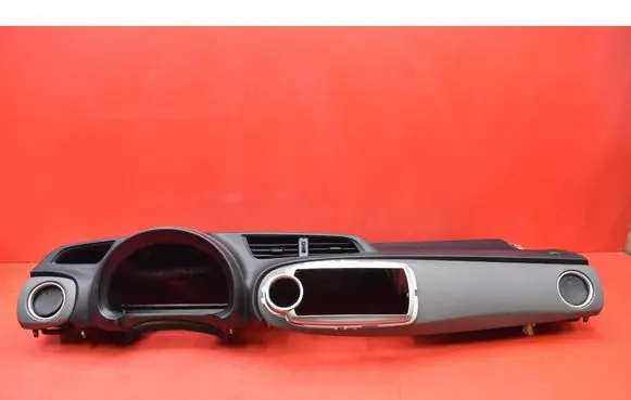 Toyota Yaris Dashboard 