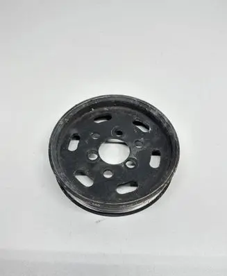 Volkswagen Golf IV Power steering pump pulley 038145255B