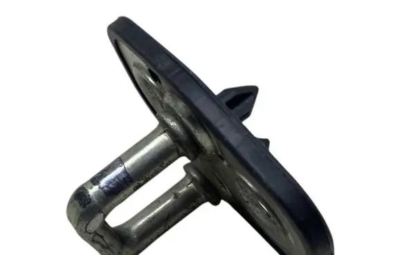 Peugeot Partner Front door lock loop/hook striker 9655466380