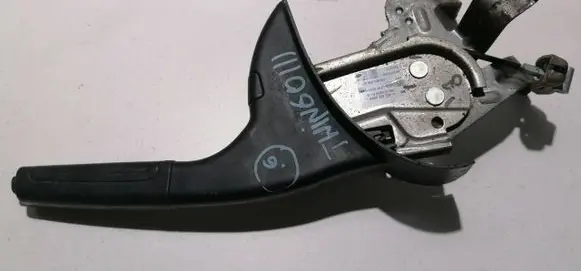 Renault Twingo III Hand brake release handle A4534200084 8100554A 662575039