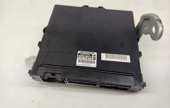 Toyota Aygo AB40 Other control units/modules 892600H010