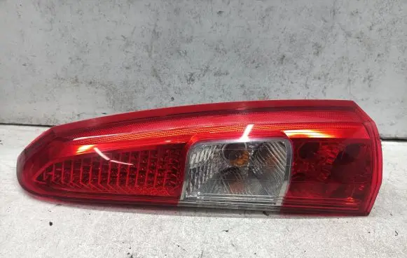 Volvo XC70 Rear/tail lights 160986