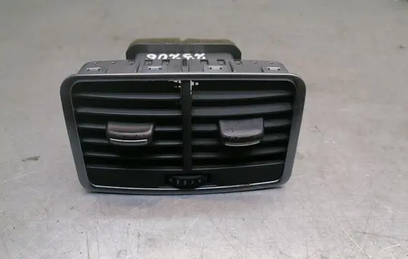 Audi A6 S6 C6 4F Rear air vent grill 4F0819203B
