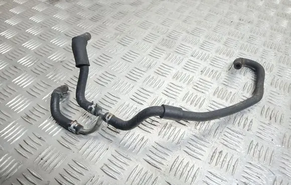Mitsubishi Lancer VIII Engine coolant pipe/hose