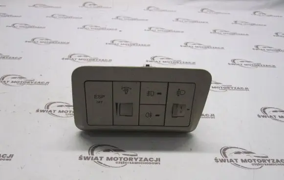 Hyundai Santa Fe Wing mirror switch