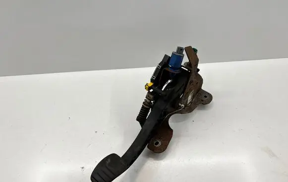 Renault Scenic III - Grand scenic III Clutch pedal 465030038R