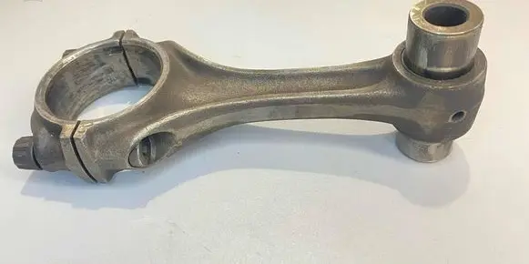 Mercedes-Benz W123 Connecting rod/conrod 62108