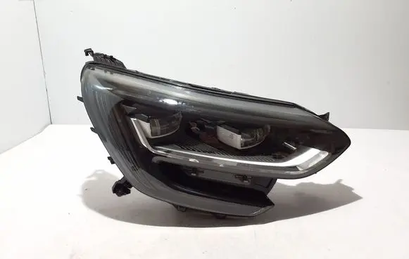 Renault Megane IV Headlight/headlamp 260104596R