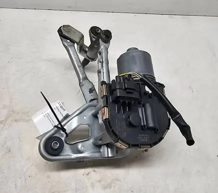 Front wiper linkage and motor