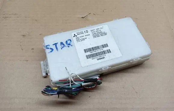 Mitsubishi Space Star Fuse box set 8637A910 G8C933MEGZ09