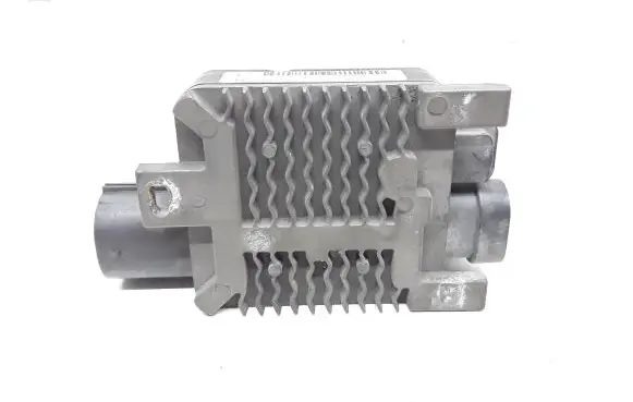 Volvo S60 Coolant fan relay 940009301