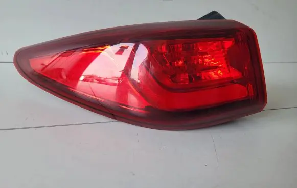 Hyundai Kona I Rear/tail lights 92401J9100