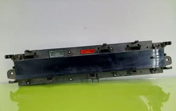 Renault Scenic II - Grand scenic II Speedometer (instrument cluster) P8200451505
